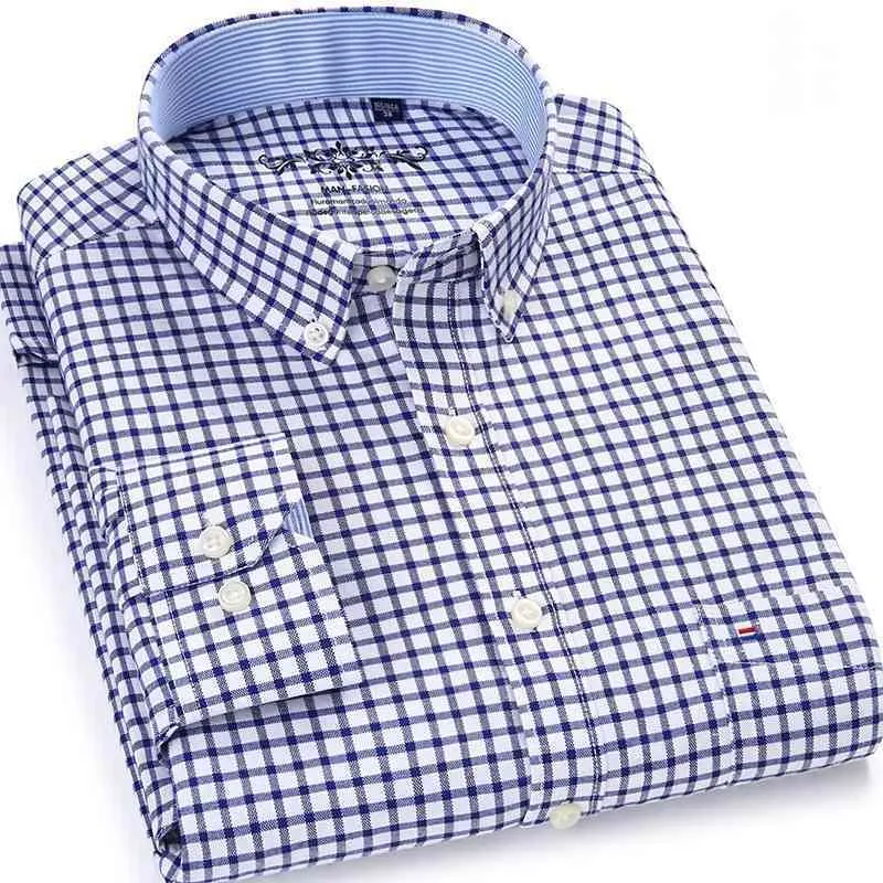 Chemise boutonnée Oxford à carreaux pour hommes Poche plaquée décontractée Contraste épais Coupe standard Chemises vichy à manches longues 210410