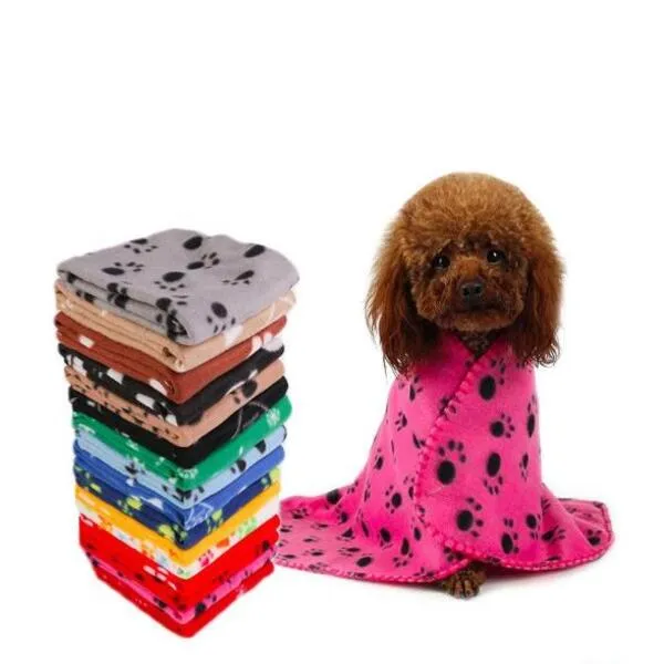 60*70cm belles couvertures chien lits coussin tapis 22 couleurs couverture pour animaux de compagnie petite patte impression serviette chat chiens polaire doux plus chaud