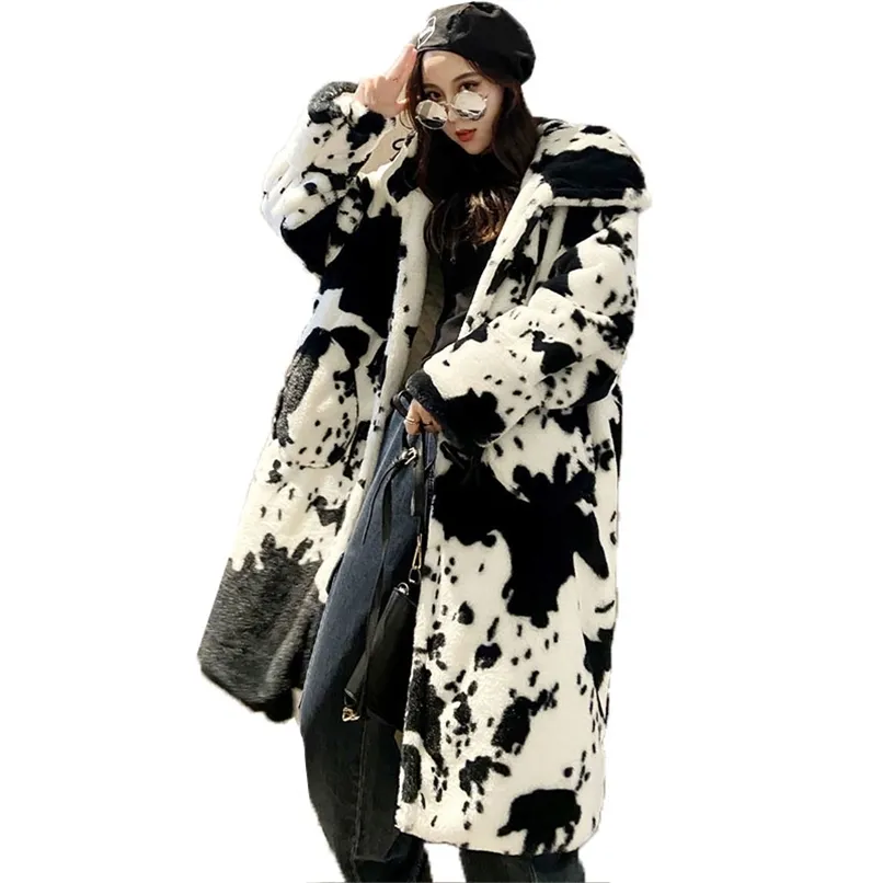 冬の毛皮のコートの女性のウインドブレーカーの色のマッチング長い模造毛皮コート女性の緩い厚い暖かいフード付きの女性のジャケット210910