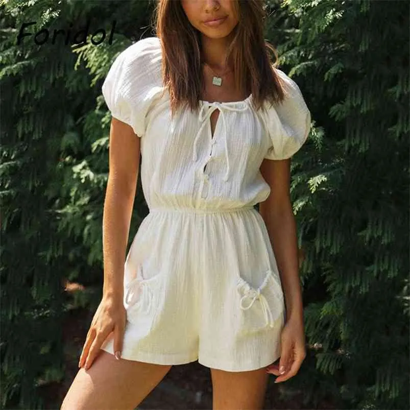 Boho White Up Boho Playssuit Romper avec des femmes de poche Summer Beach Fashion Casual Court Combinaison 210427