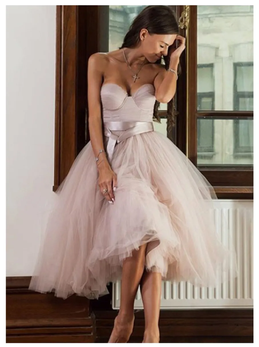 Robe de mariée courte informelle sans bretelles, robe de plage, longueur aux genoux, en Tulle rose, 2021