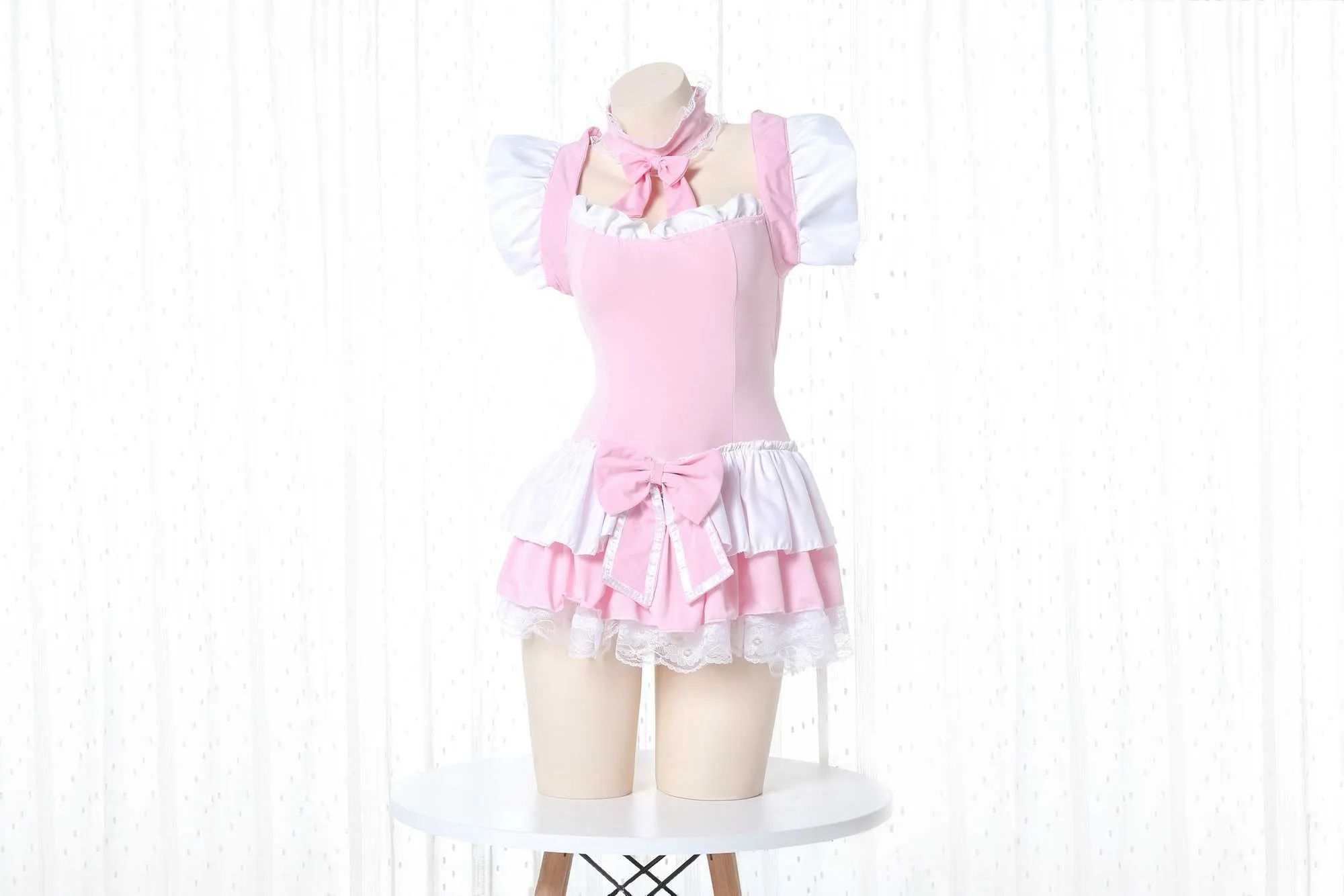 New Sexy Cute Maid Lace Pink Lingerie Bodysuit Women sukumizu Lingerie Set Sexy Maid uniform Cosplay Wholesale Lingerie Y0911