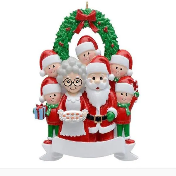 2023 new Festive Christmas Ornaments Decorations Quarantine Survivor Resin Ornament Creative Toys Gift Tree Decor Mask Snowman Sanitized Family