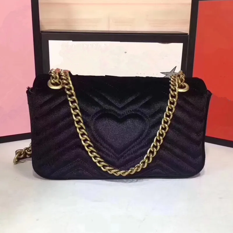 Borse a tracolla di design di lusso da donna in pelle bovina Borsa di moda di marca Mini borsa a tracolla classica in vera pelle Borsa con patta a catena di texture borse all'ingrosso per la rivendita