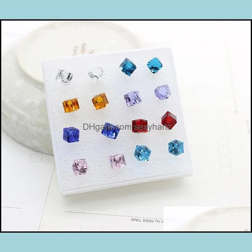 Fashion Ear Studs Crystal Simplicity Versatile Multi Color Lady Jewelry Women Stud Earrings Christmas Hot Sale 0 4cr K2