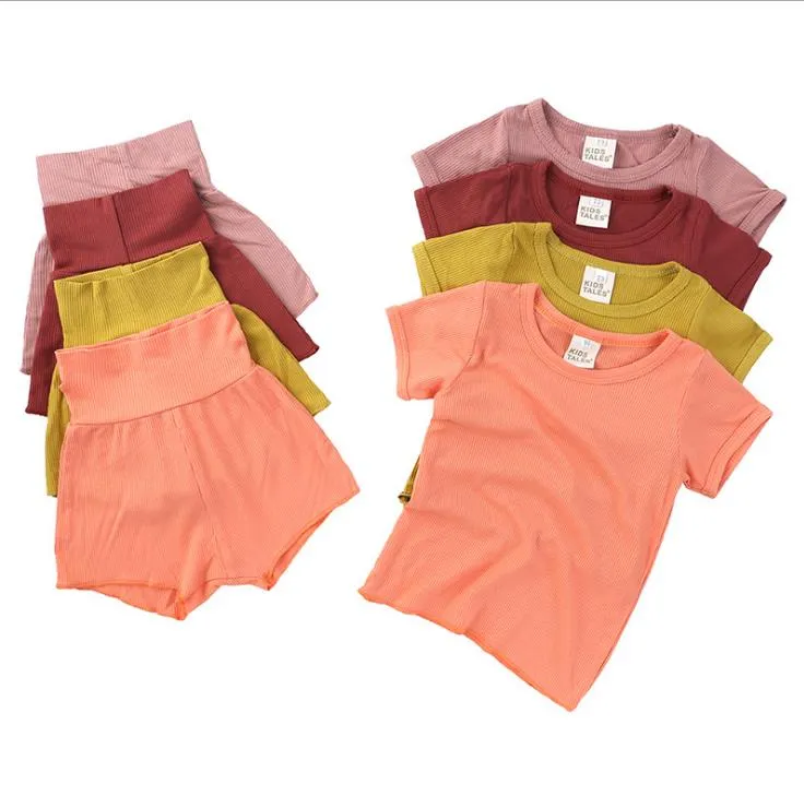 ベイビーパジャマはソリッドボーイズトップスショートパンツ2ピースセットコットン幼児ガールスプリーウェア半袖幼児ナイトウェア子供服16色5361