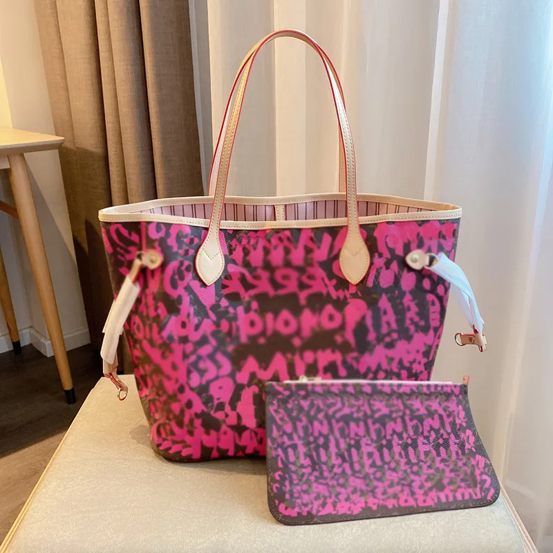 Louis vuitton clearance pink graffiti bag