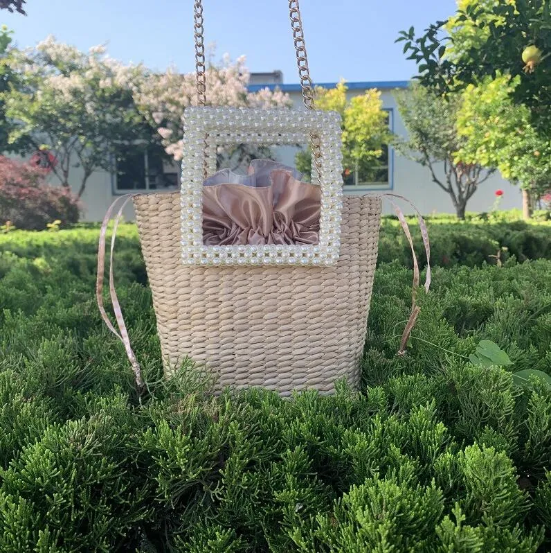 Fabriks Direkt Kvinnor Handväska Modig Flätad Stränder Väska Söt och Härlig Tassel Womens Flätade Handväskor Trend Beach Vacation Straw Bags