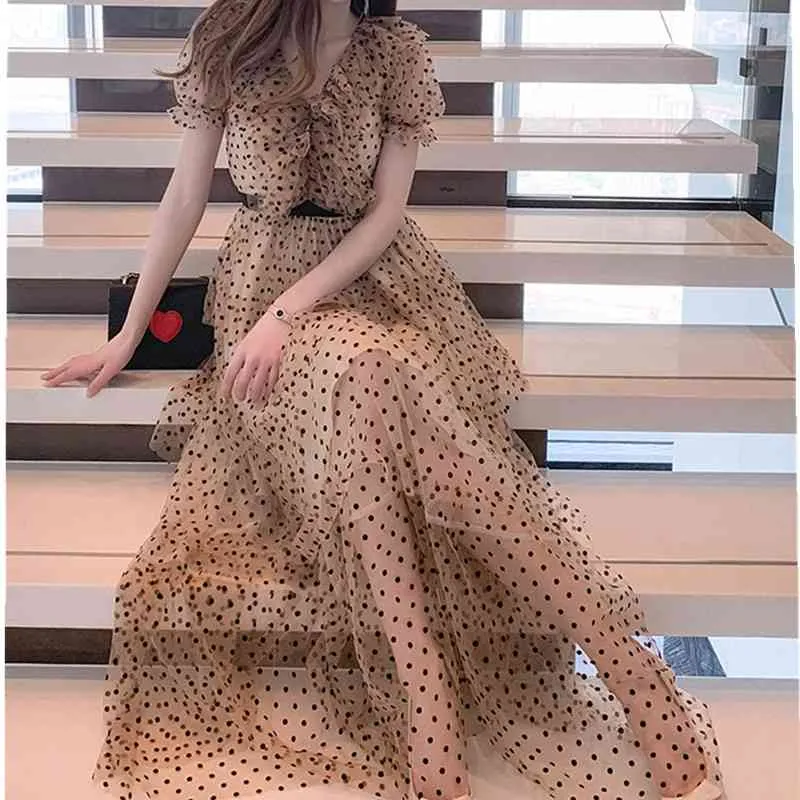 High Quality Arrival Runway Dot Party Birthday Dresses Vintage Summer V Neck Tulle Layered Ruffles Vestido Robes 210520