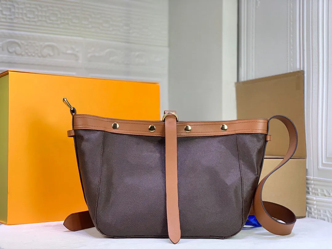 Moda Uomo Borsa da donna l'elenco Popolarità Tendenza Borse a spalla all'ingrosso Negozio specializzato Qualità Alta qualità Permuta Moda Squisito Lusso Pochette