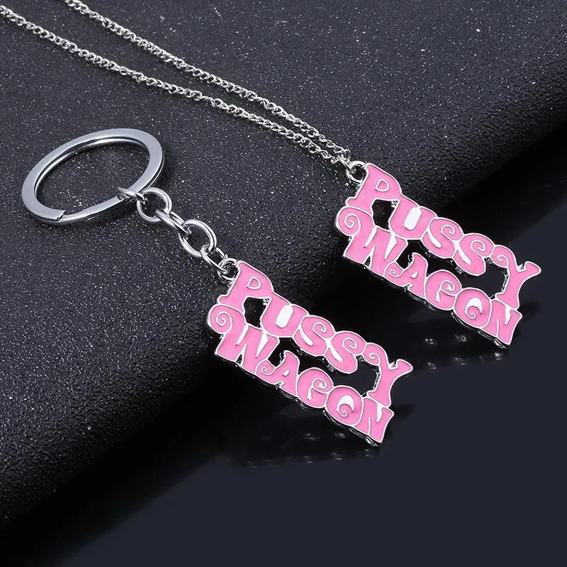 Porte-clés longes porte-clés Pussy Wagon rose porte-clés pour femmes de haute qualité Kill Bill porte-clés accessoires de mode bijoux CLCA