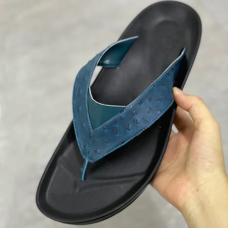 Mens leather Flip Flop Designer Slippers Summer Vintage Flat Slides ostrich leather Sandal Fashion Luxury Shoes retro style casual sandals