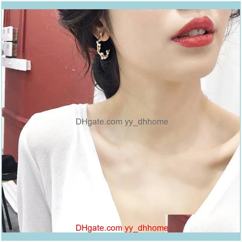 Korean Fashion Jewelry Elegant Hand Wrapped Pearl Earrings C Gold Metallic Small Hoop For Momen Gift & Huggie