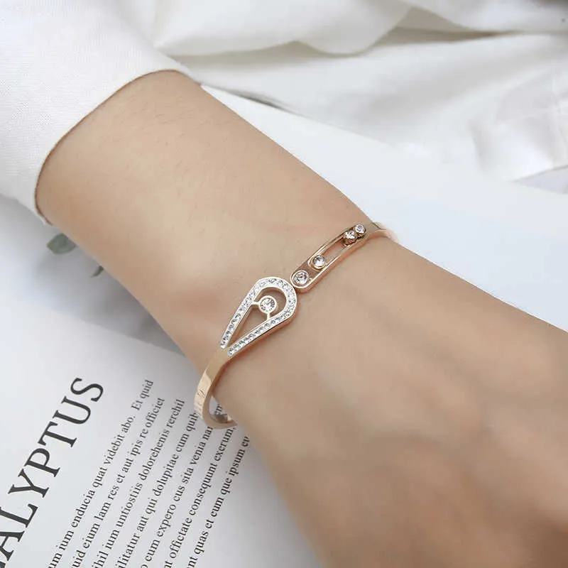 New Arrival 316 Stainless Steel Rose Gold Bracelet for Women Crystals Bangle Best Gift Fashion Jewelry Q0717