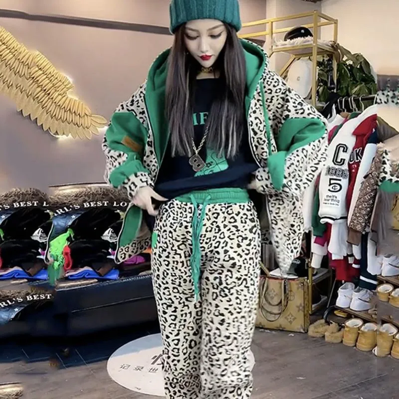 Dames tweedelige broek mode set vrouwelijke 2021 herfst winter Koreaanse versie plus fluwelen dikke kleur matching luipaard losse casual drie-taart