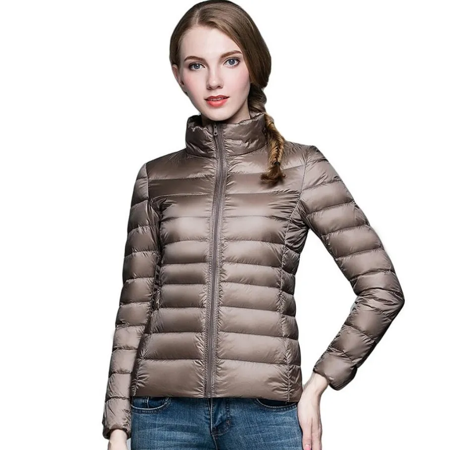 Winter Frauen Stehkragen 90% Weiße Ente Daunenjacke Weibliche Ultraleichte Damen Daunenmantel Frauen Langarm Parkas Candy Farbe 210416