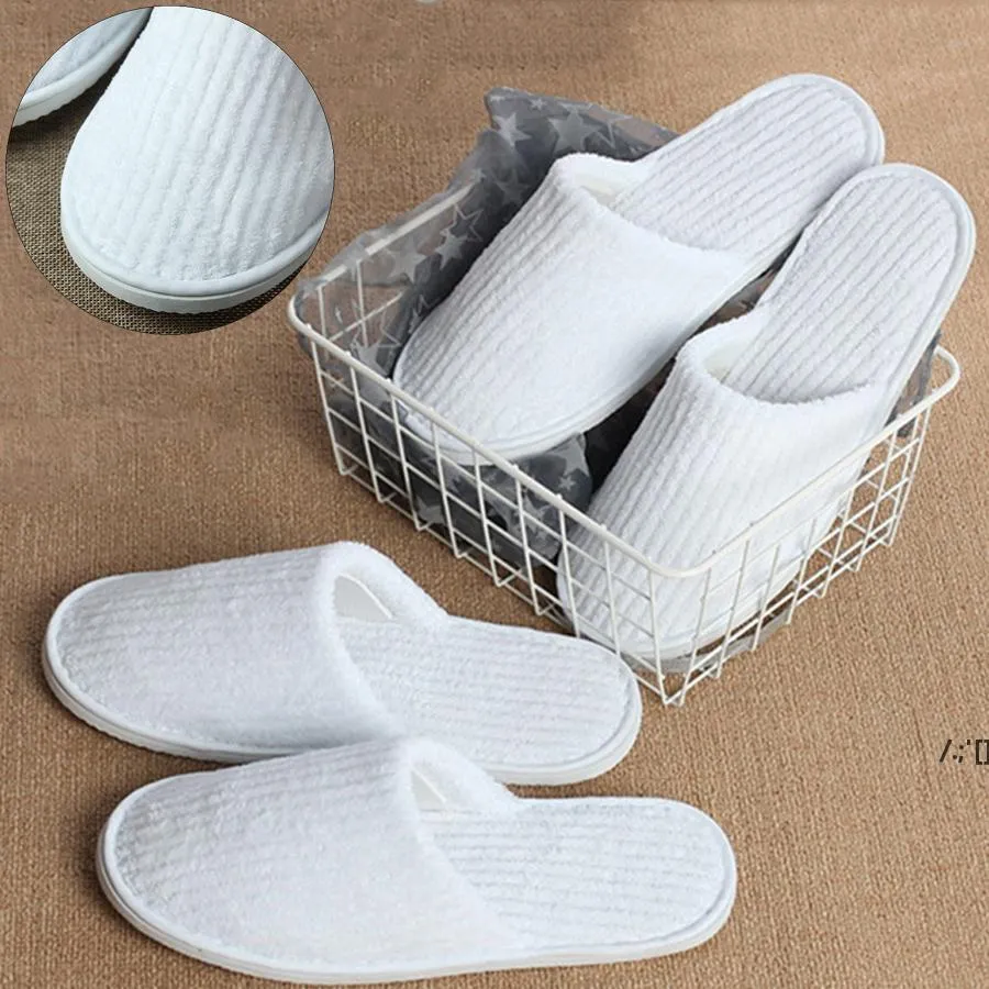 Disposable tofflor Coral Fleece Anti-Slip Hem Guest Thicken Travel Hotel Vit Mjukt Bekväma Delikat Engångs Slippers Lle11752