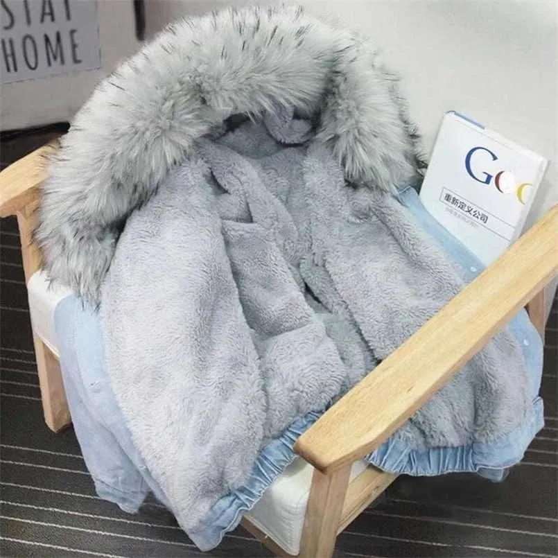 Bella Winter Frauen Denim Fell Kapuze Mantel Streetwear Dame Casual Jacken Parka Weibliche Einreiher Outwear 211014