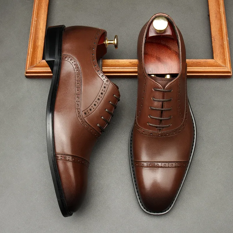 Grande Tamanho EUR45 Respirável Preto / Café / Vinho Vermelho Mens Sapatos Sociais de Couro Genuíno Oxfords Business Dress Sapatos