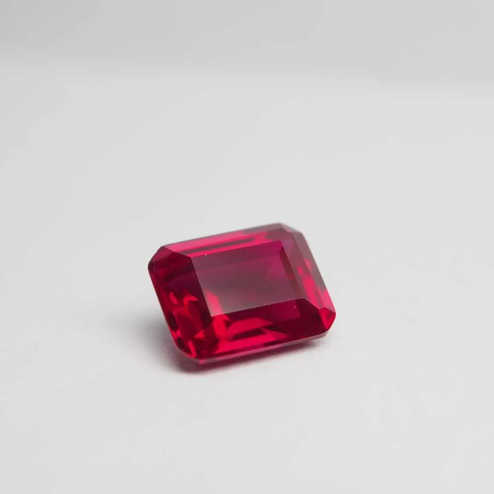 8 * 10mm 5 pezzi / lotto 4 carati laboratorio di alta qualità rosso rubino corindone taglio smeraldo pietra preziosa allentata per anello di moda BIY che fa H1015