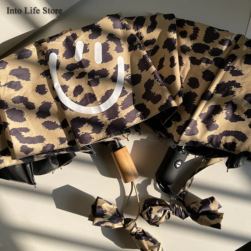 Leopard UV折りたたみ傘女性レディースヴィンテージの女の子パラソルスマイルフェイスギフトアイデアUPF50 +