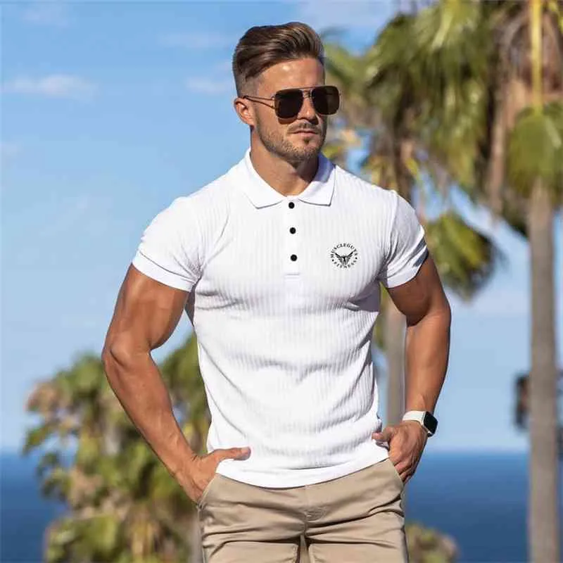 Maglietta da palestra Maglietta da uomo per allenamento fitness Polo lavorata a maglia Maglietta da allenamento per bodybuilding maschile Maglietta estiva casual Solid Tops Abbigliamento 210421