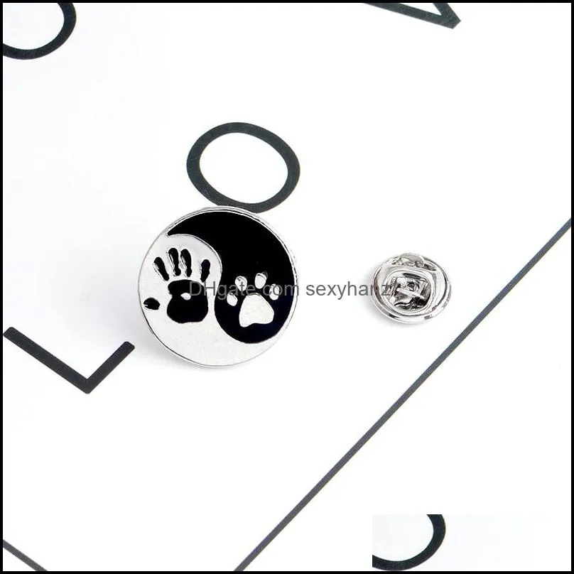 Épingles, Broches Bijoux Empreinte de Patte Épingles Chat Chien Empreintes Amour Coeur Mignon Badges Sac Vêtements Accessoires Émail Pour Amis Cadeaux Drop Delive