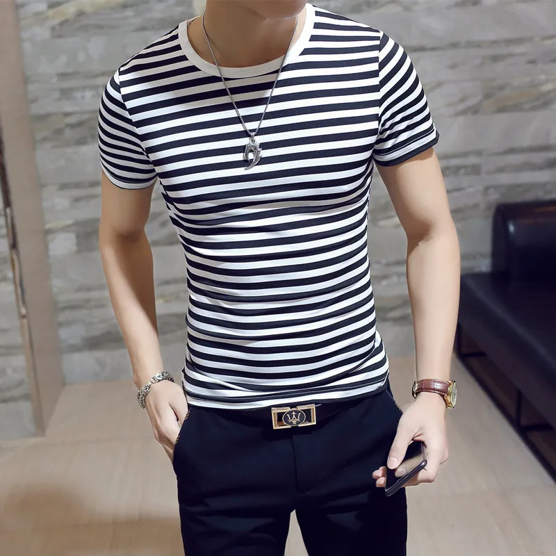 Summer Korean Tight Stripe T-shirts Czas wolny prosty styl para krótkie rękawy europejska i amerykańska moda 296Y