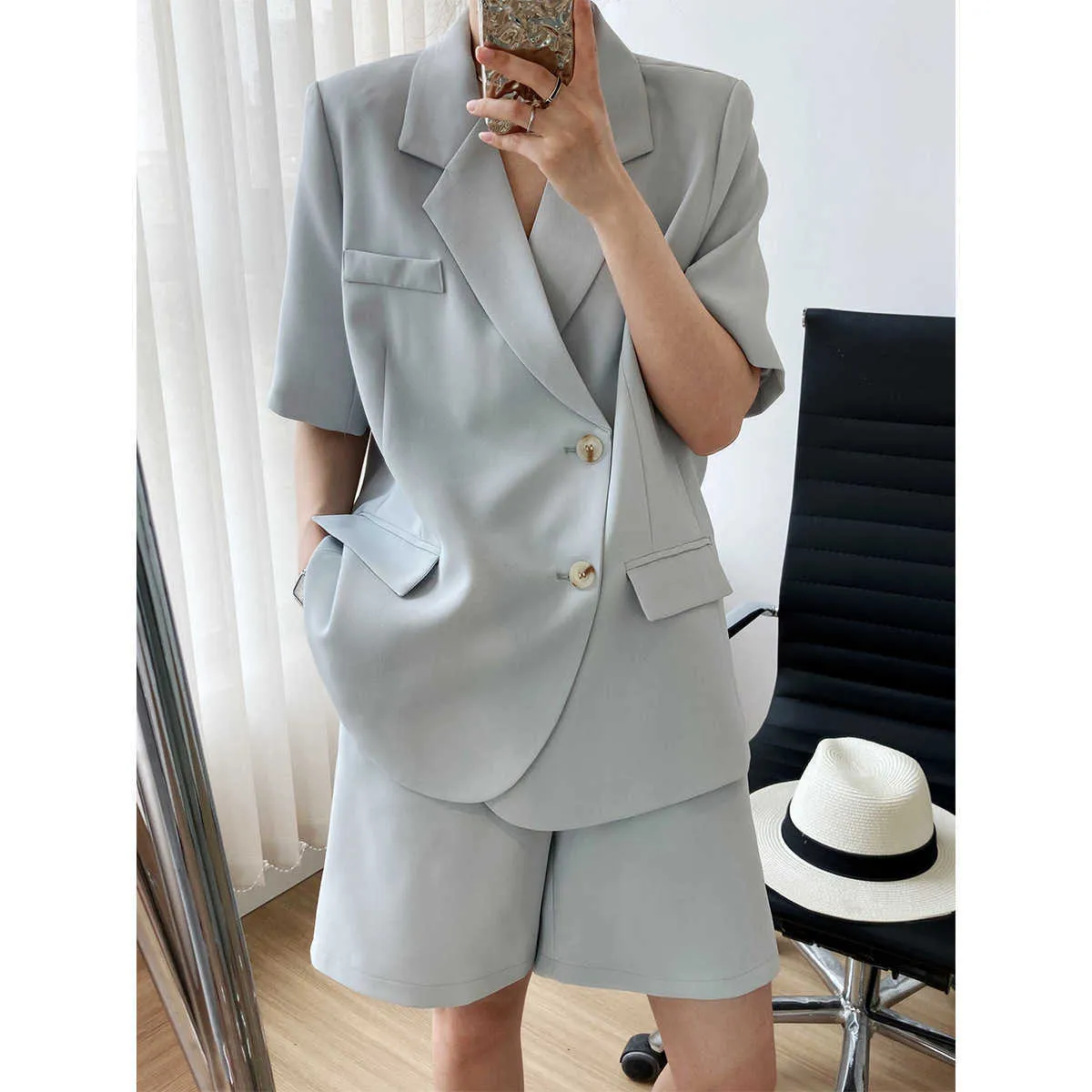 Yaz ince kısa kollu takım elbise ceket + şort rahat gevşek blazer kadın iki parçalı set 297 210607