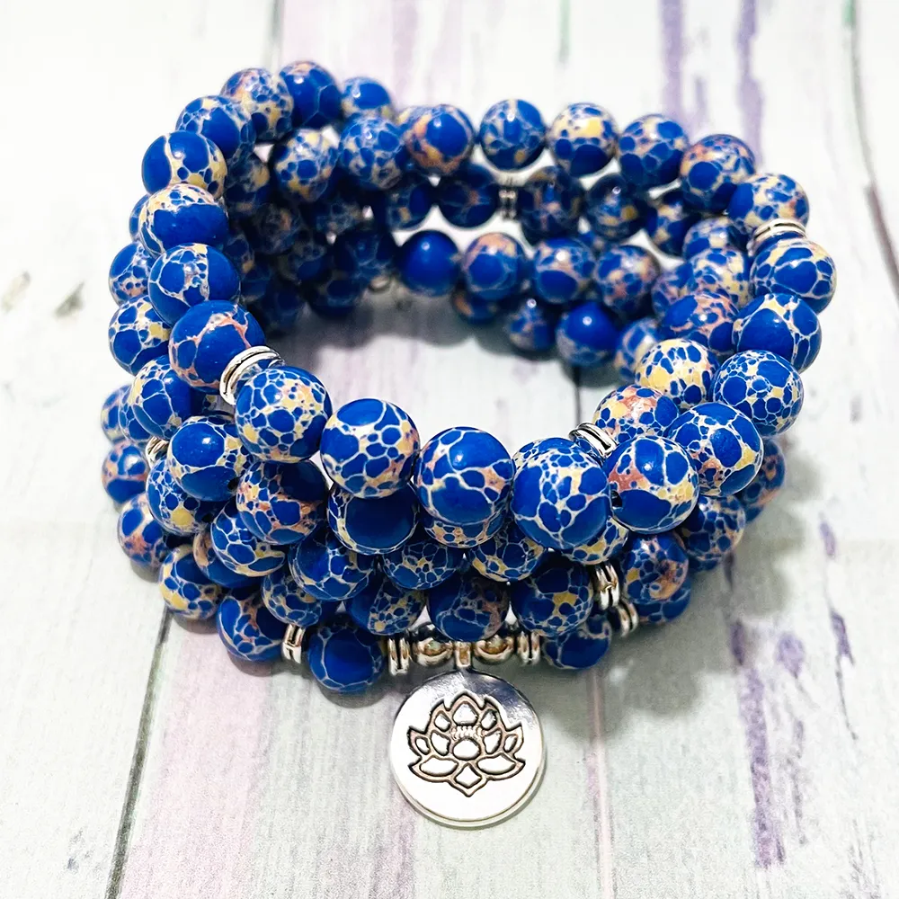 SN1536 Bleu Regalite Jasper 108 Mala Yoga Bracelet Nouveau Design Lotus Charme Femmes Bracelet Handamde Méditation Bouddhiste Bijoux