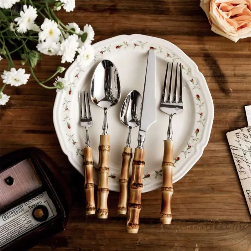 20Pcs 5Pcs Creative Nature Bamboo Cutlery Set 304 Stainless Steel Steak Tableware set Spoon and Fork Hign-end Quality 210928