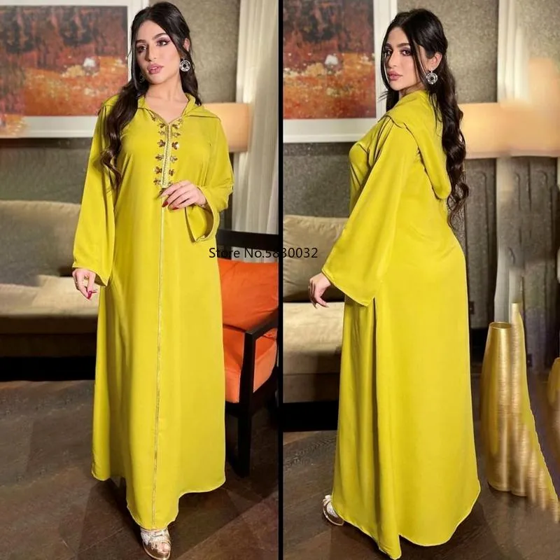 Abaya dubai kalkon muslim hooded klänning kvinnor marockansk kaftan elegant dam islamisk kläder 2021 eid mubarak djellaba femme etniska