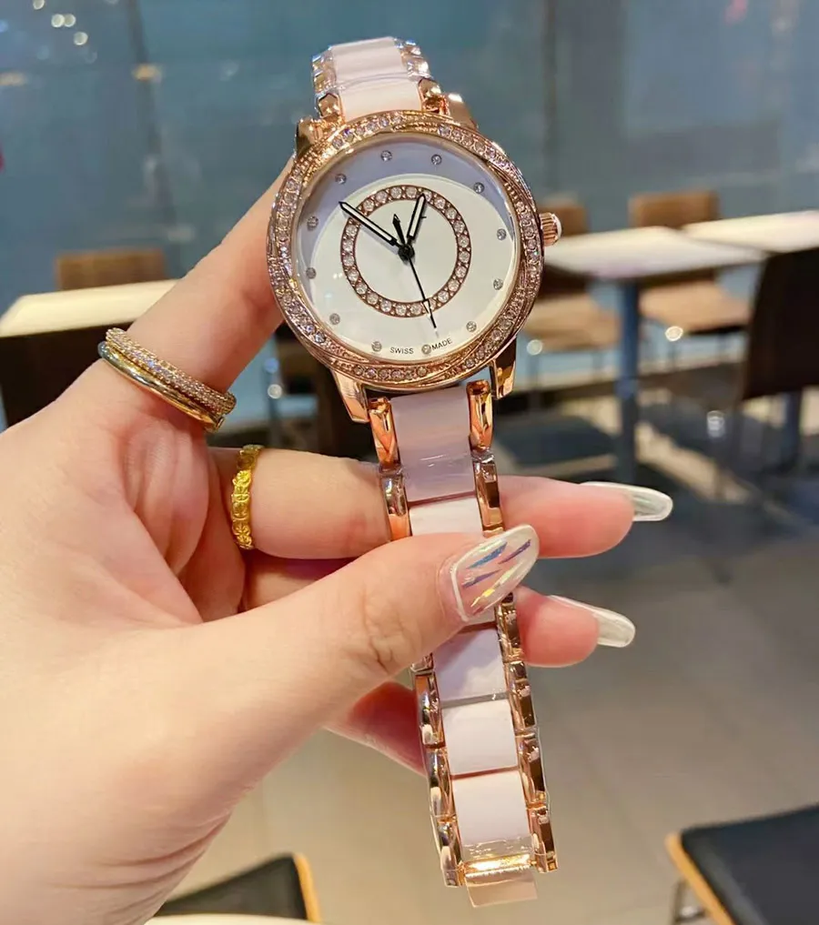 Brand Watches Women Girl Crystal Style Metal Steel Band Quartz Wrist Watch CHA58