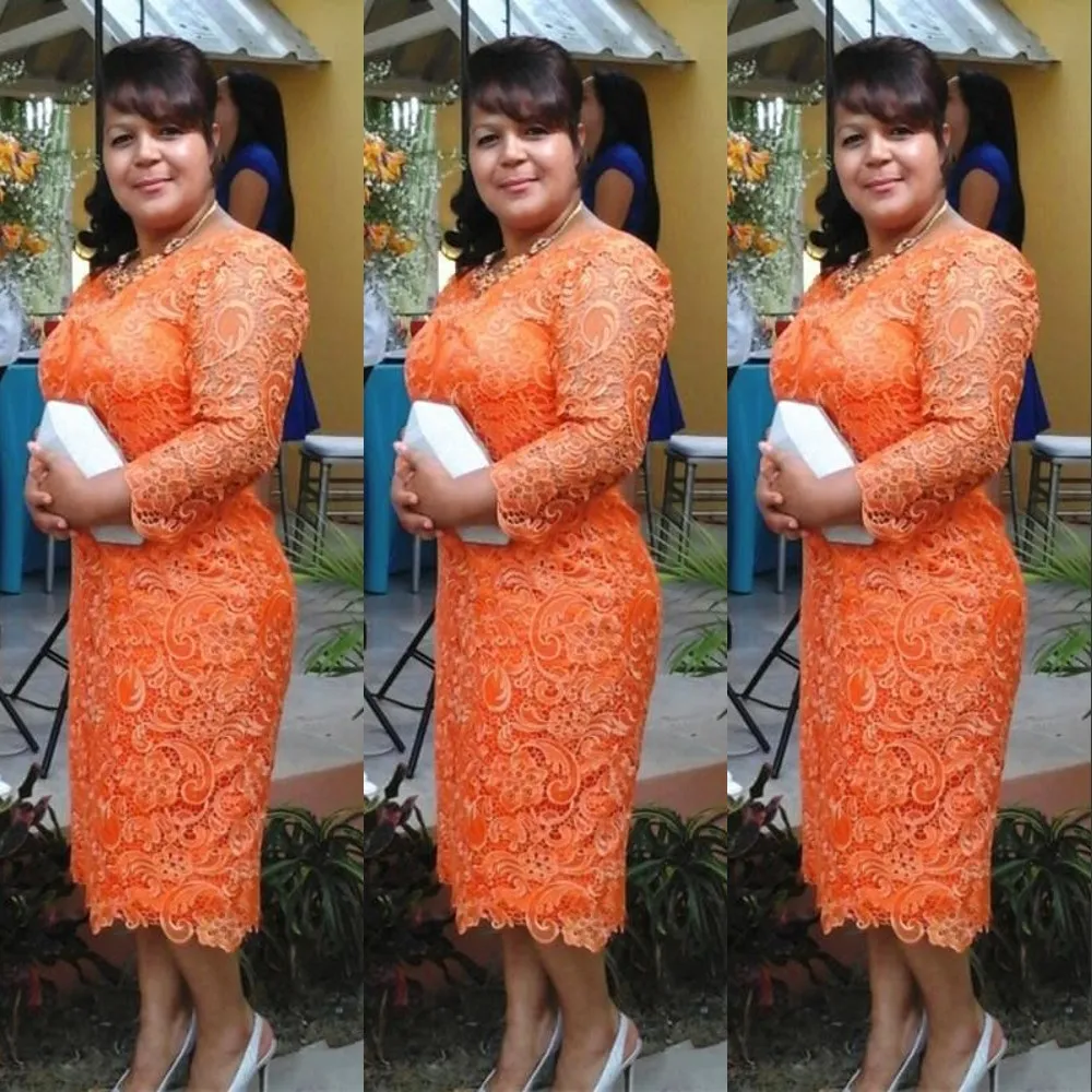 2021 Vintage Mother Of Bride Klänning Te Längd V-hals Tre fjärdedels ärmar Orange Helspets Slida Vestidos Plus Size Formell Bröllop Gästklänningar