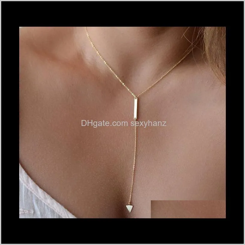 Enkel metallremsa med geometrisk triangel Tasselhalsband Gyllene korta hängsmycken Halsband Lärben Choker Twist Chain Women 8tmll vibg7