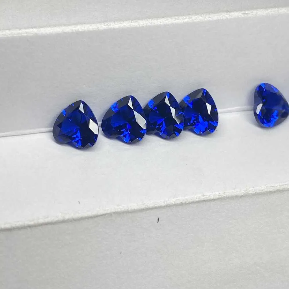 Meisidian 8x8mm 2 Carat 5A Quality Hand Cut Dark Blue Sapphire Loose Gemstone H1015