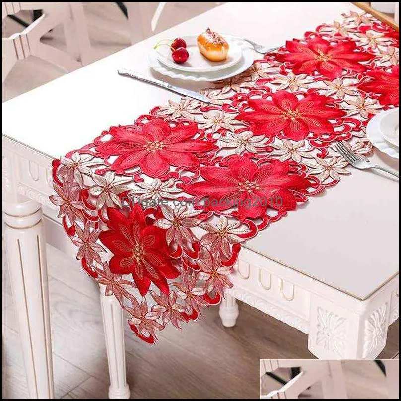 Double Thickness Red Rustic Cutwork Embroidered Floral Table Runners Christmas Decorations High Quality For Home Dining supplies