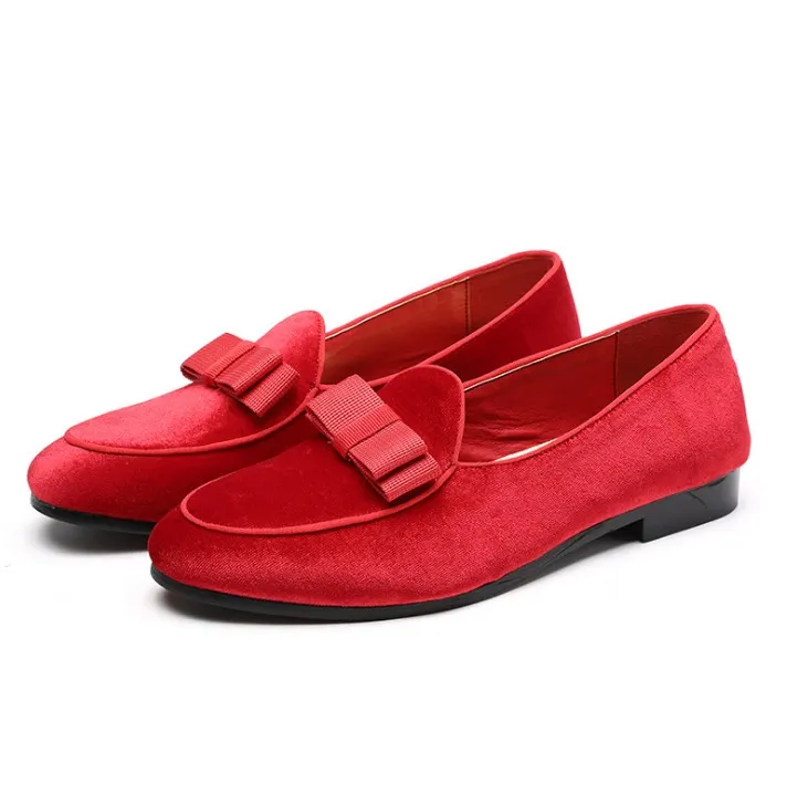 Luxurys Wildlederschuhe für Herren, Ankunft, spitze Zehen-Loafer, modische Slip-On-Freizeitschuhe, Kleid, Herren-Smoking-Flats