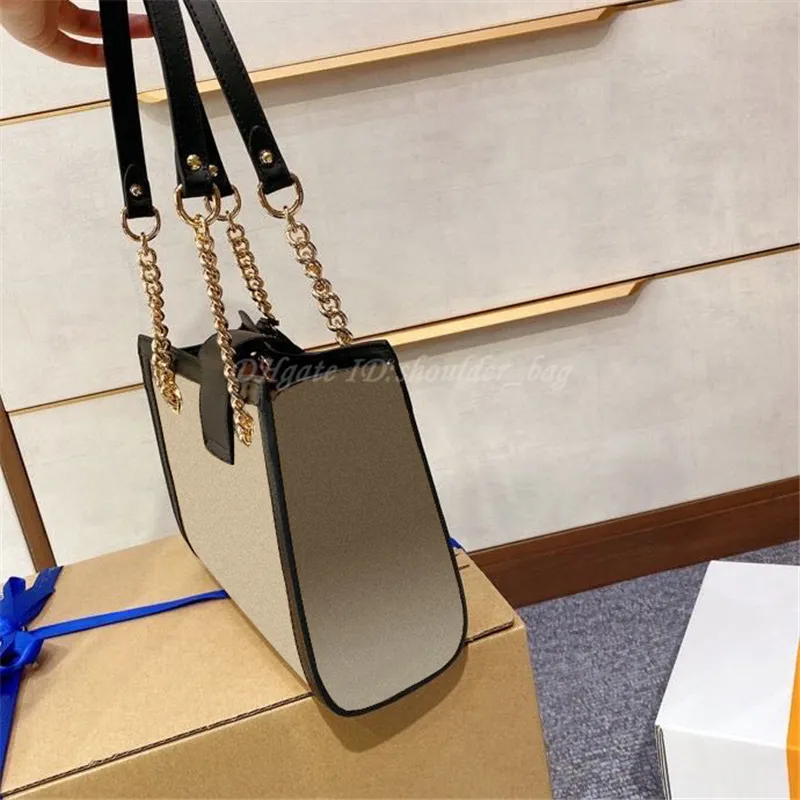 2021 Women Luxurys Designers Padlock Shoulder Bag Purse Handbag Key Lock Totes Crossbody Tote Flap Evening Clutch Bags Handbags Backpack Purses Lady Letter Wallets