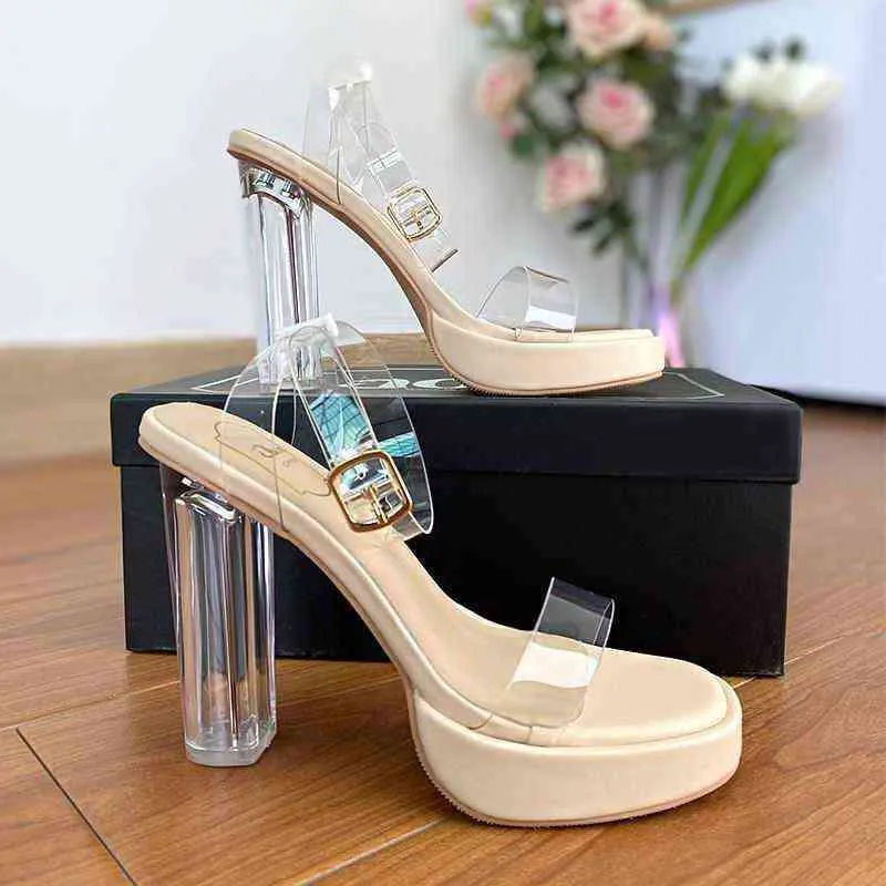 أحذية شفافة كريستال المرأة عالية الكعب منصة الصنادل pvc مثير الزفاف شاطئ النعال zapatillas موهير