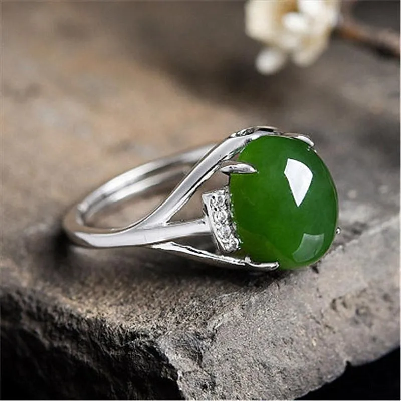 Green Jade Emerald Gemstones Zircon Diamonds Rings for Women White Gold Silver Jewelry Argent Bijoux Vintage Bague Party Gifts Clu309u