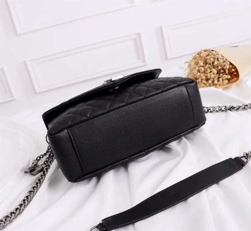 Classique YSL Yves Saint Laurent Enveloppe Sac Main Sac