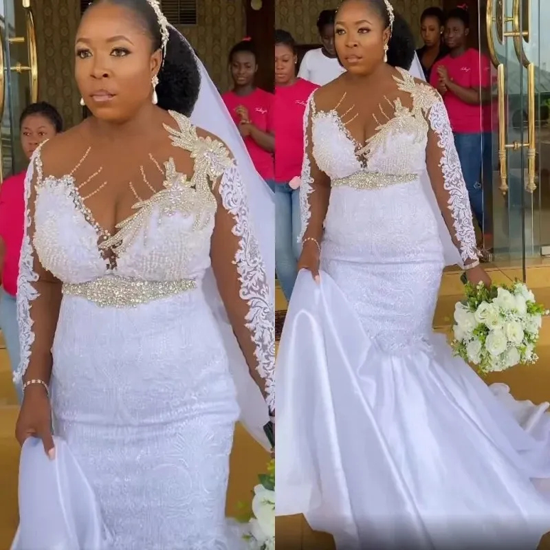 2022 Plus Size Luksusowe Syrenki Suknie Ślubne Sheer Neck Zroszony Custom Made Arabski Aso Ebi Sparkly Cekiny Suknie Ślubne