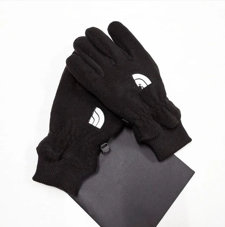 Nieuwe Hoge Kwaliteit Dameshandschoenen Europese Modeontwerper Warm Glove Drive Sports Mittens Merk Mitten is beschikbaar in vele stijlen 10