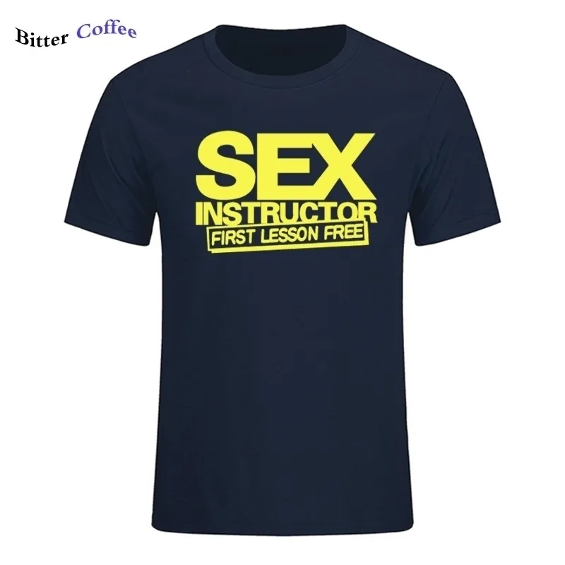 Секс инструктор забавные креативные мужские мужчины футболка новинка с коротким рукавом o шея хлопок повседневная футболка tee плюс размер 210410