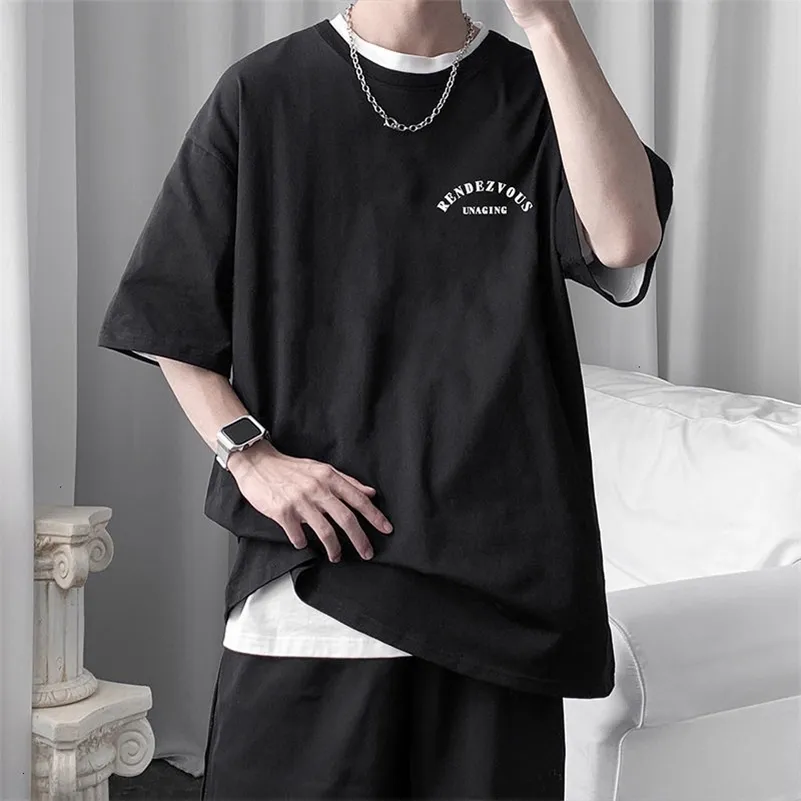 Hybskr Mäns Brev Tryckt T-shirt Loose Short Sleeve Toppar Kvinna Casual Oversize Tees Male Koreanska Streetwear T Shirts 210707