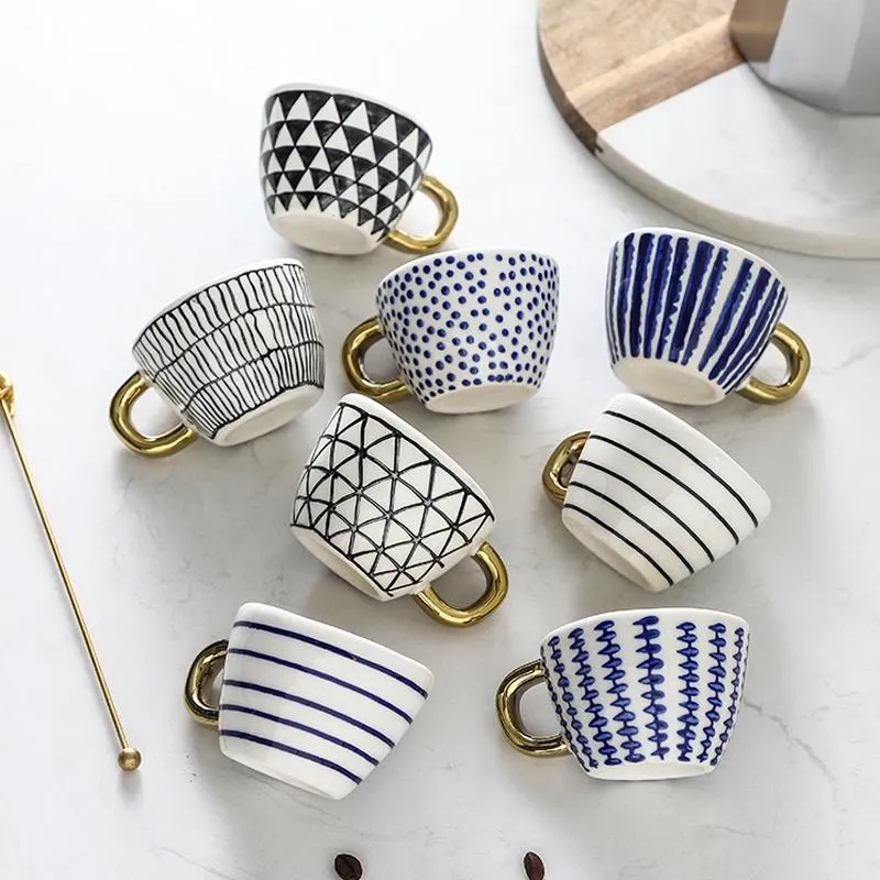 Tazze Mini tazzine da caffè dipinte a mano con manico in oro Ceramica fatta a mano creativa Latte Caffè Tè Irregolare Nordic Home Drinkware