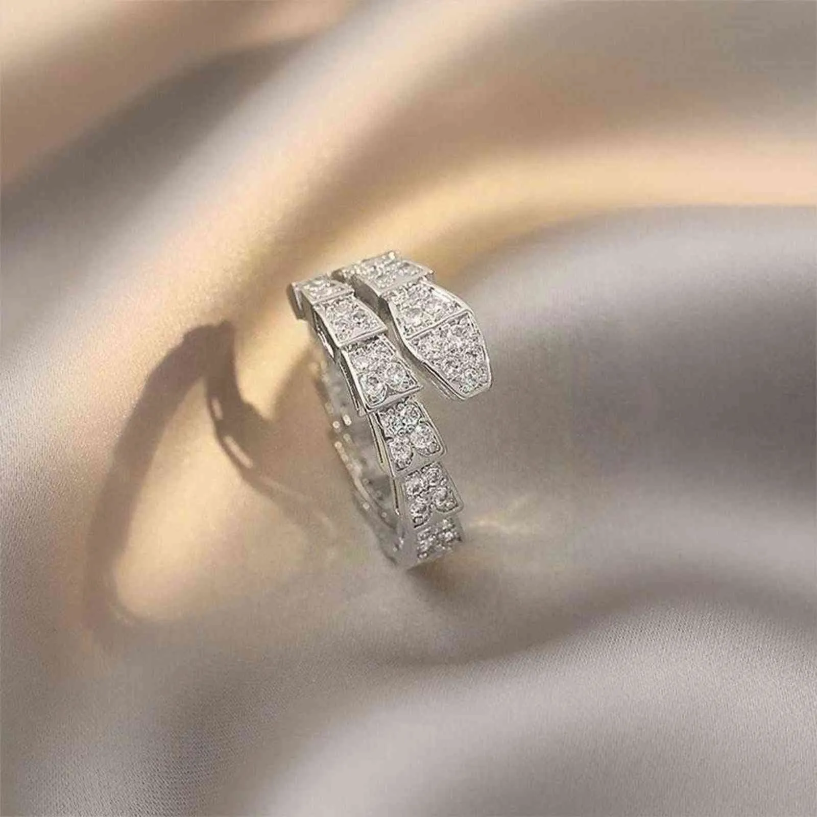 Full Diamond Snake Shaped Open Ring Female Ins Tides Exquisite Red