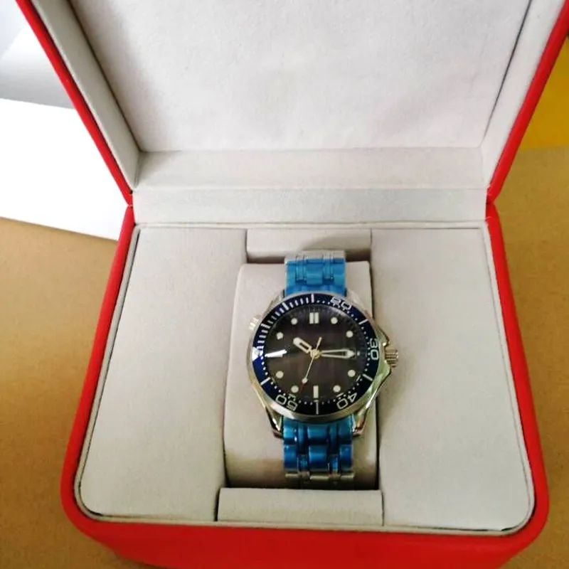 Luxury Mens Watch Professional 300m James Bond 007 armbandsur 2 färger Svartblå Dial Automatic Men's Watches308D