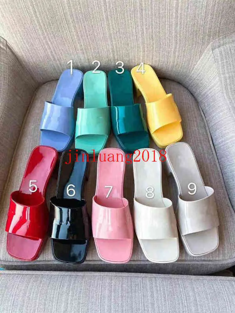 Slipper top merk vrouw kwaliteit ontwerper dame sandalen zomer mode jelly glijbaan hoge hak slippers luxe casual schoenen dames leer